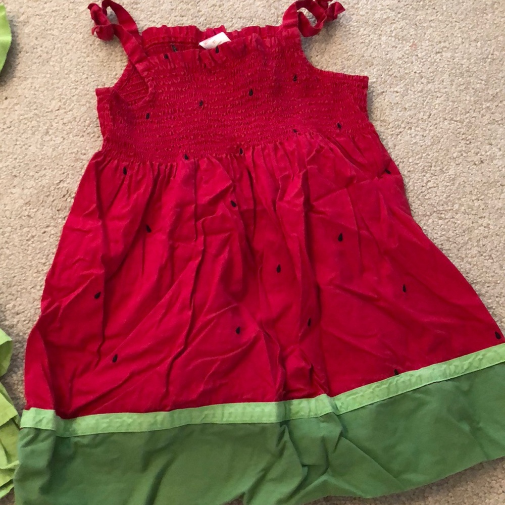 Girls dresses - Picture 3 of 4